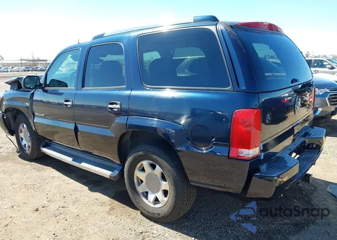 2005 Cadillac Escalade Standard из США, поврежденный, VIN 1GYEK63N05R125247